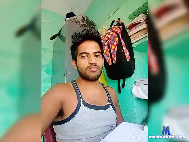 Miamansvi8 bongacams performer male