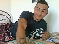 tommylyjoness bongacams live cam performer profile