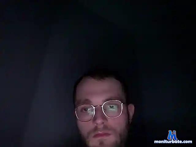 WZRD77 bongacams performer male