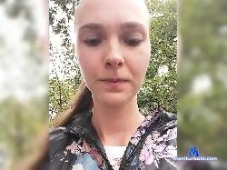 BabyStudent bongacams live cam performer profile