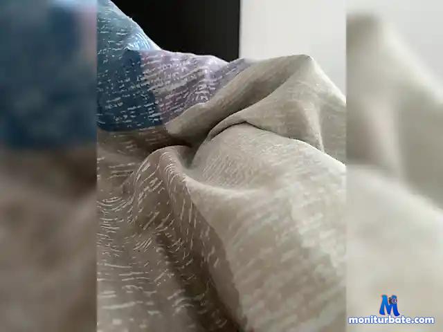 xxx- bongacams performer male