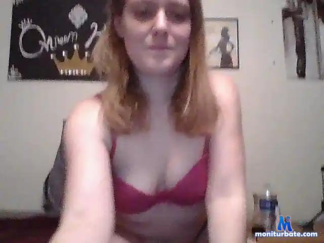 QueenKama bongacams performer female