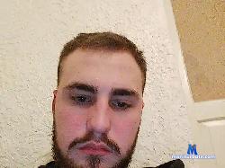 EltonLaDiv bongacams live cam performer profile