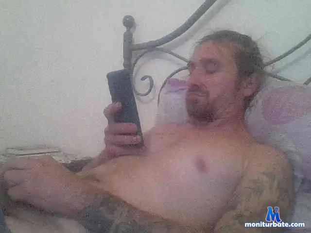 BiGoLdLoVeRs bongacams performer male
