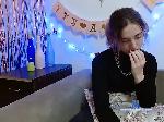 malvine-lil bongacams livecam show performer room profile