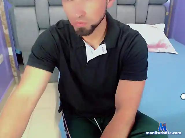 Lyan-Stonne bongacams performer male
