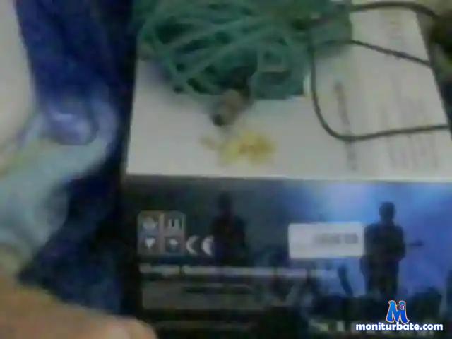Bitdefender77 bongacams performer male