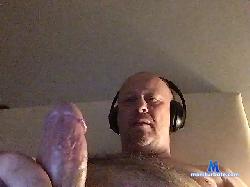 chadwickiii bongacams live cam performer profile