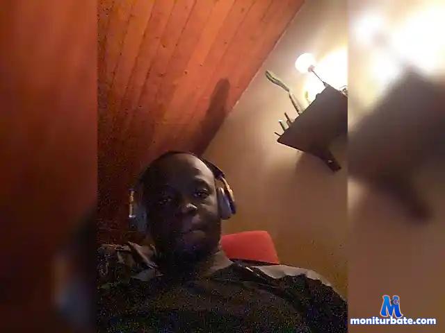Pogba2562b bongacams performer male