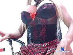 taylorswiftbigcock bongacams live cam performer profile