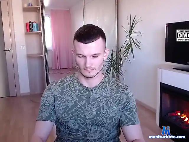 PinOcchio15 bongacams performer male