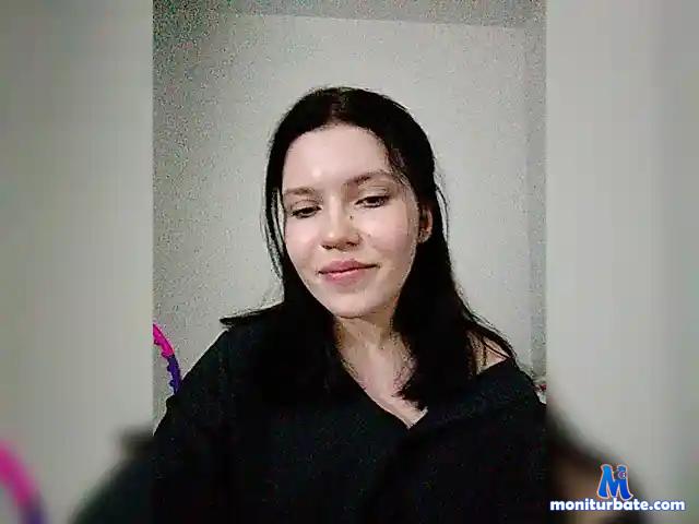 Coralinee bongacams performer female