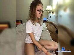 Mila-22 bongacams live cam performer profile