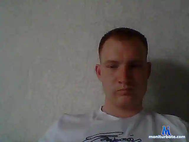 Alexei-37 bongacams performer male