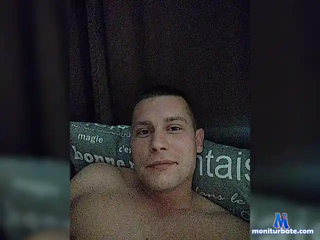 Alexx00727 bongacams performer male