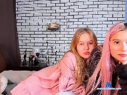 SweetShirt bongacams live cam performer profile