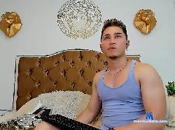 FrancescoEvans bongacams live cam performer profile