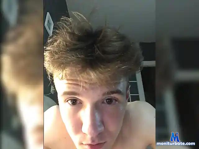 NekitBuk bongacams performer male