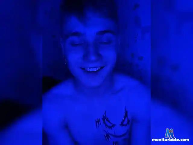 SerezhkaClark bongacams performer male