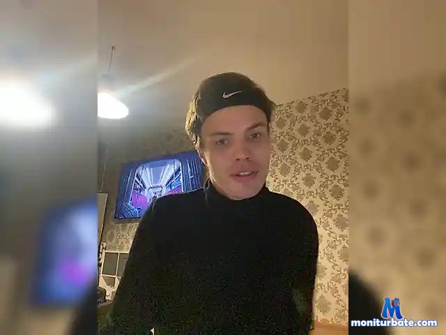 Askadia bongacams performer male