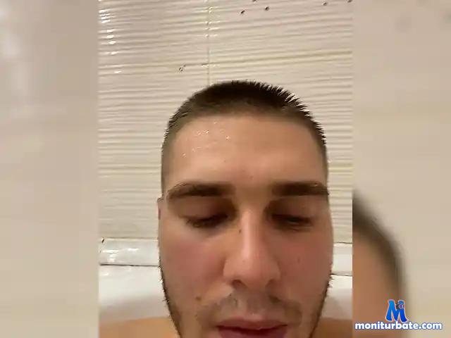 dneen bongacams performer male