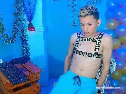 latinxxxhot bongacams live cam performer profile