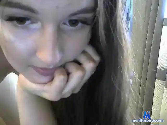 Krohka17 bongacams performer female