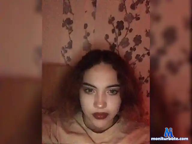 RedGirl-Lynne bongacams performer female