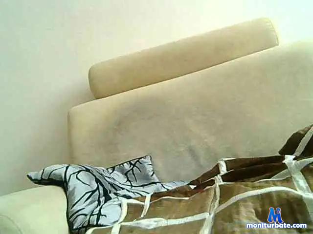 johnnym61 bongacams performer male