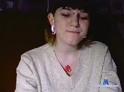 pineapplion bongacams live cam performer profile