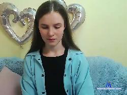 roksanamae bongacams live cam performer profile