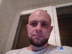 AndrewTown bongacams live cam performer profile