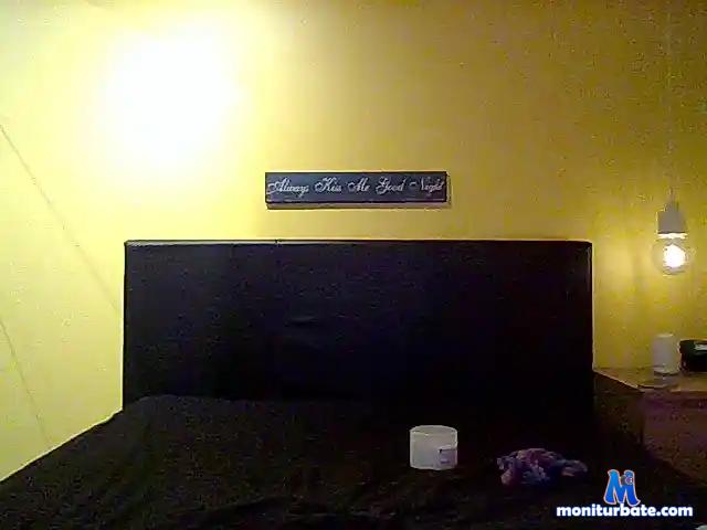 Miiichael bongacams performer male