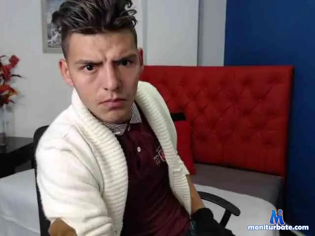 7CHONA001 bongacams performer male