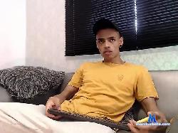 pettebrown bongacams live cam performer profile