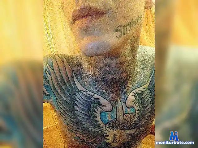 AlexHace bongacams performer male