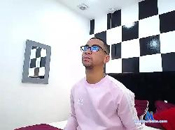 EdwardThompso bongacams live cam performer profile