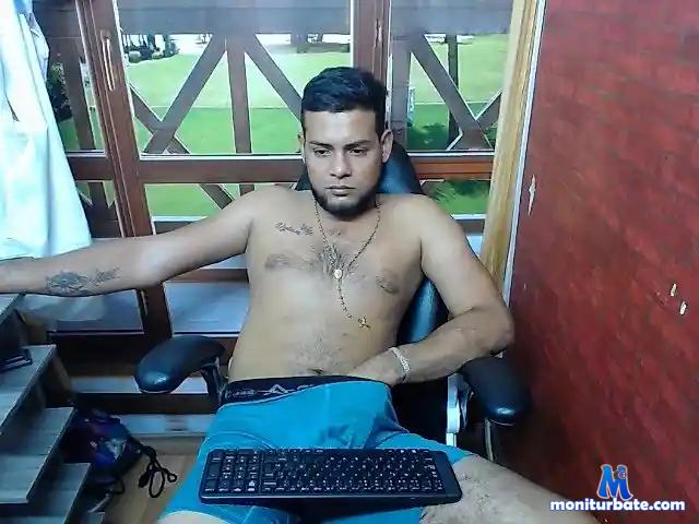 keny-cock26 bongacams performer male