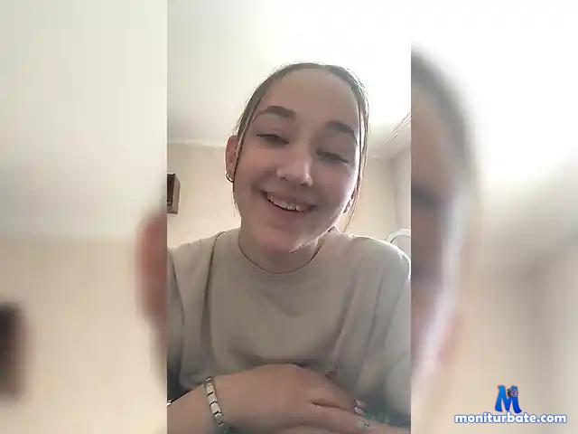 CuteSofi bongacams performer female