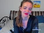 Emi-Fox bongacams livecam show performer room profile