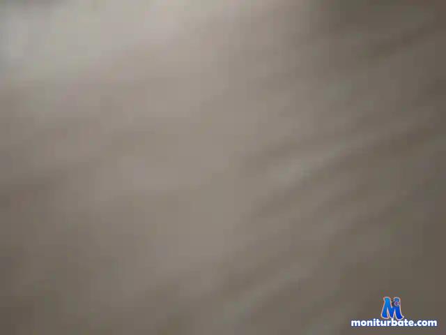 yaricha bongacams performer male