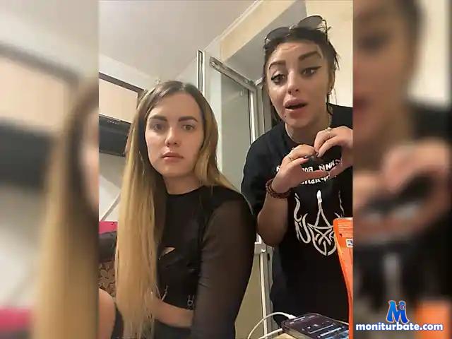 Queen2Queen bongacams performer couple of 2 females