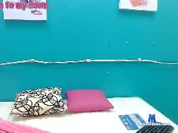 a-girls-party bongacams live cam performer profile