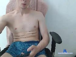 A1lEX-x-X bongacams live cam performer profile