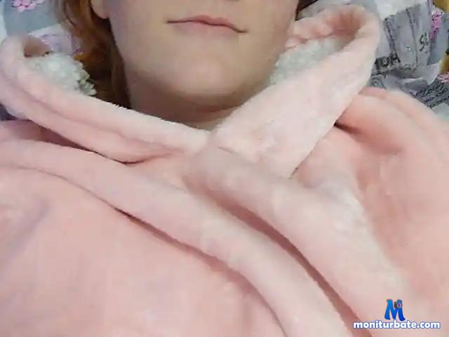 YuliaSan bongacams performer female