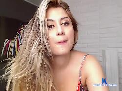 LucieRobertsX bongacams live cam performer profile