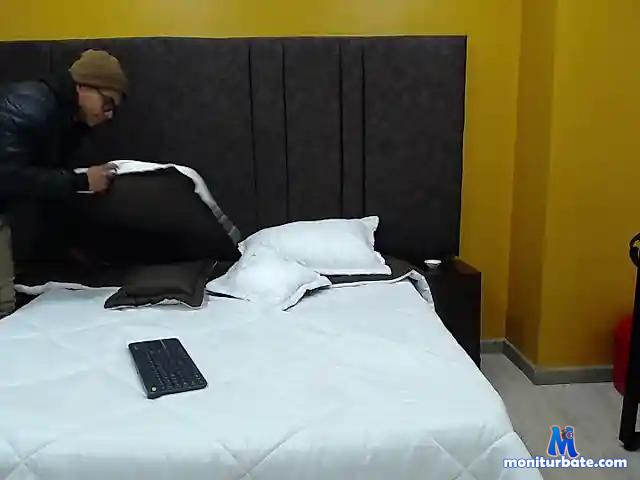 Mattt-Roberts bongacams performer male