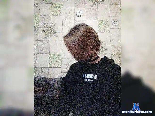 HentPlyshka bongacams performer female