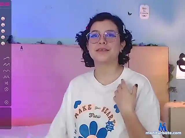 CaraFont bongacams performer female