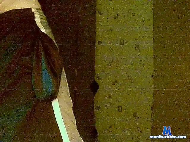 danisden7707 bongacams performer male
